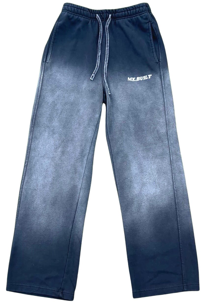 baggy sweatpants