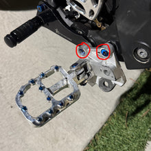 Load image into Gallery viewer, Titanium Peg Mount/Bracket Bolts (All Emoto)
